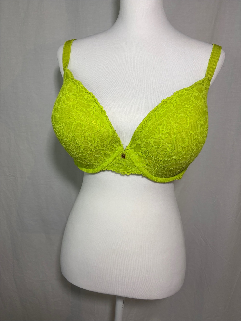 Savage X Fenty Neon Lime Lace Push-Up Bra